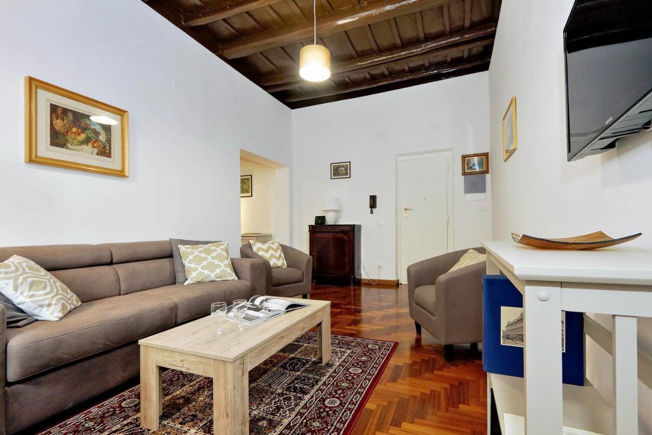 Pellegrino Apartment Rome Luaran gambar
